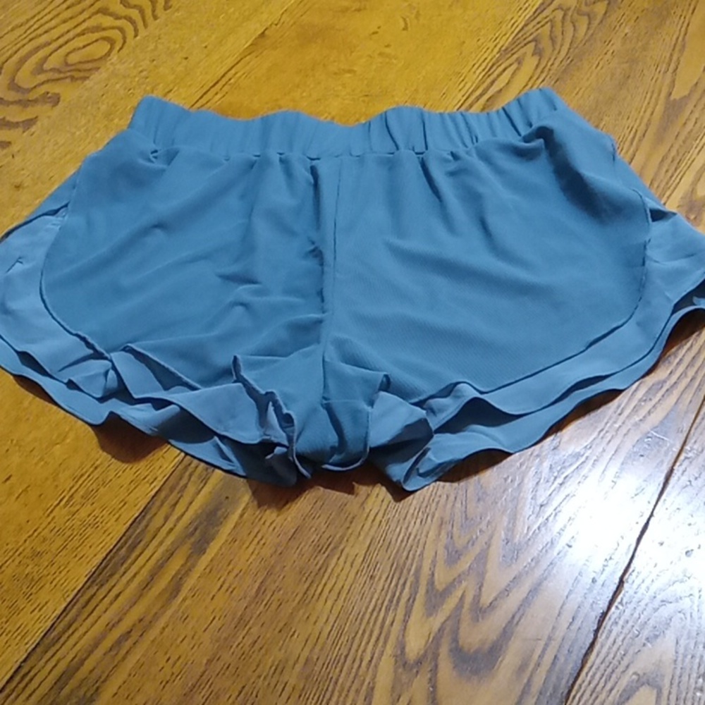 HALARA Womens Shorts Mesh XS EXTRA SMALL SOFT GREEN Athleticwear Yoga New